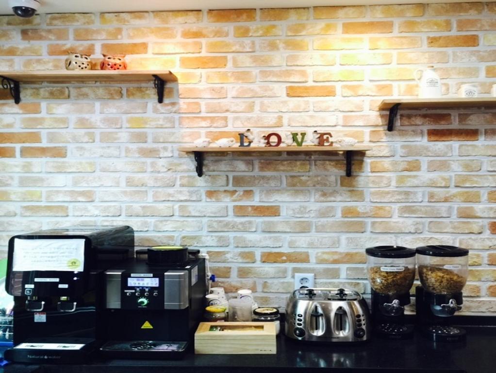 24 Guesthouse Myeongdong Avenue Séoul Extérieur photo