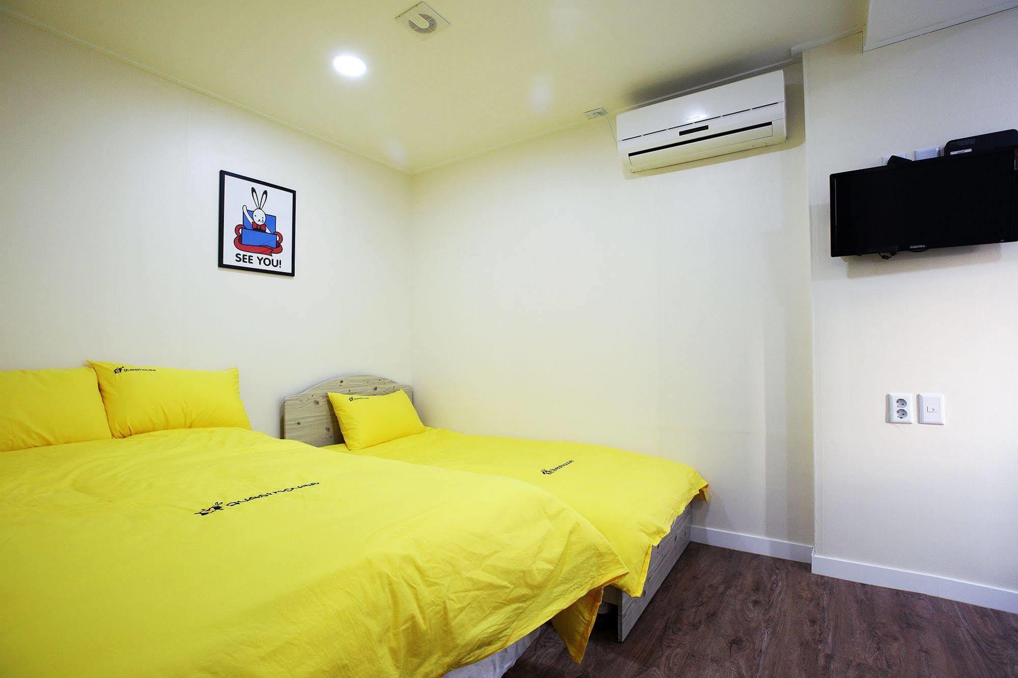 24 Guesthouse Myeongdong Avenue Séoul Extérieur photo